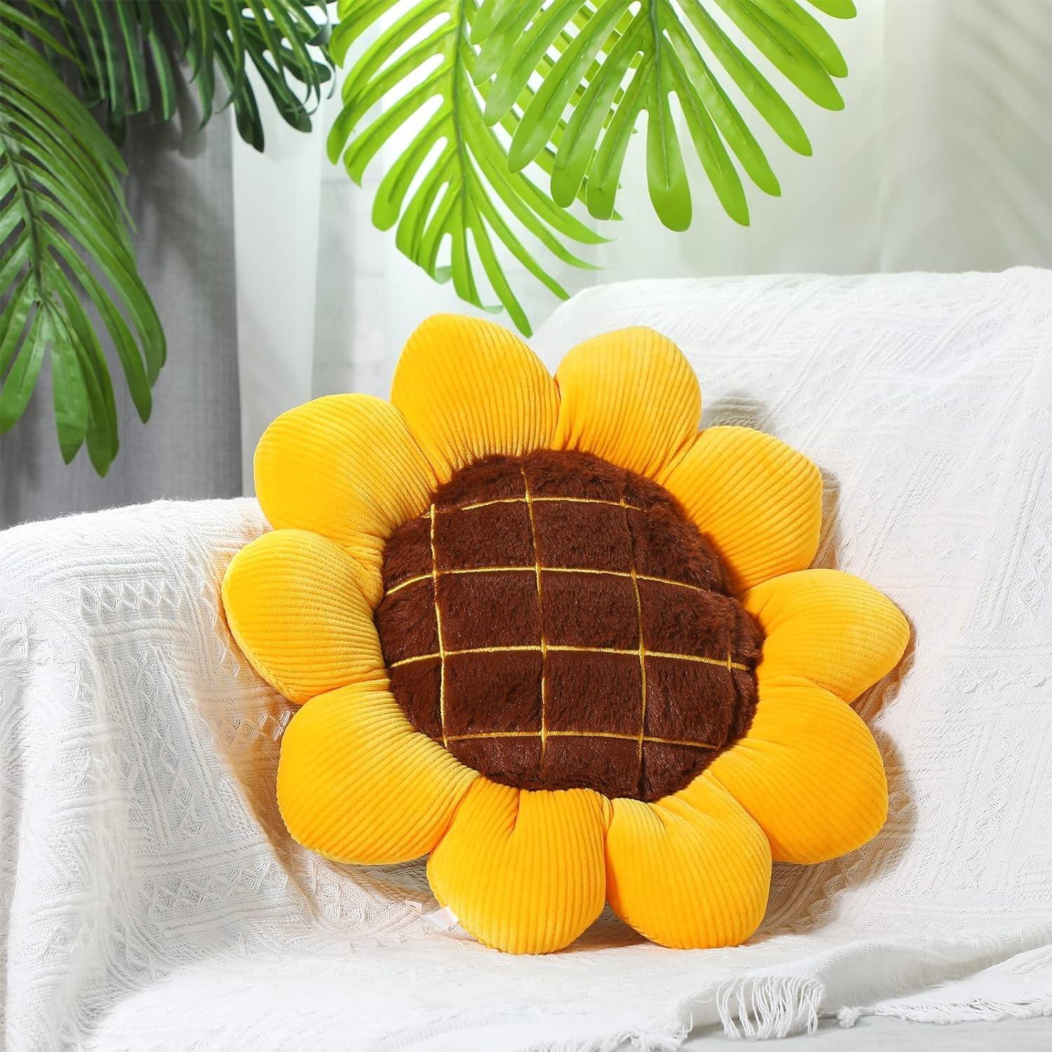 Non-Toxic Sunflower Pillow Room Decor Sofa Decoration Cushion Bed Headrest Seat Cushion Plush Tatami Bay Window Pillow
Non-Toxic Sunflower Pillow Room Decor Sofa Decoration Cushion Bed Headrest Seat Cushion Plush Tatami Bay Window Pillow