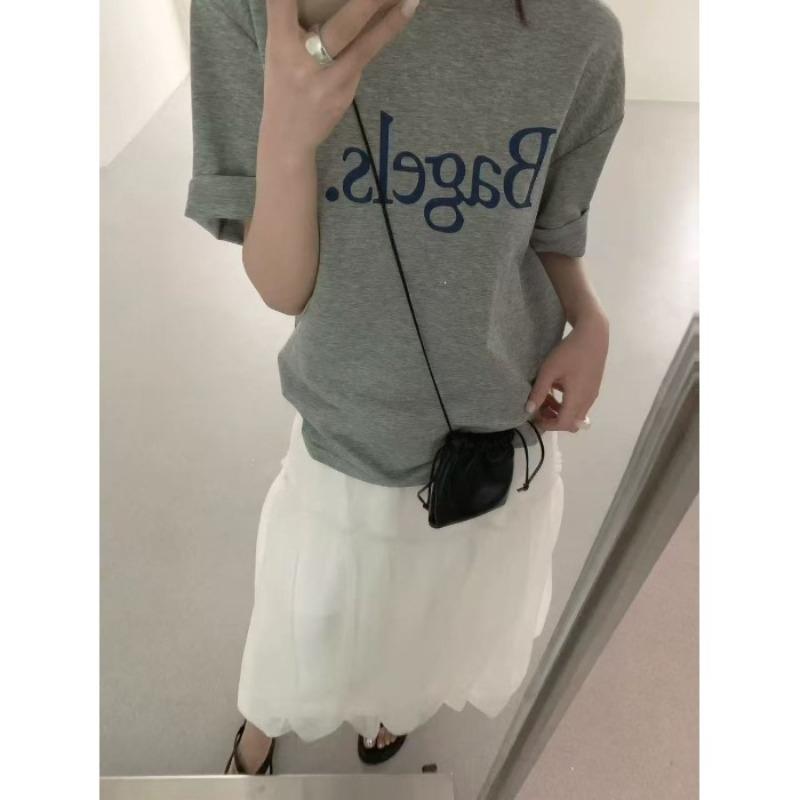 Letter-printed Round-neck Loose-fitting Casual Multi-purpose Short-sleeved T-shirt for Women 2XL сірий колір
Letter-printed Round-neck Loose-fitting Casual Multi-purpose Short-sleeved T-shirt for Women 2XL сірий колір