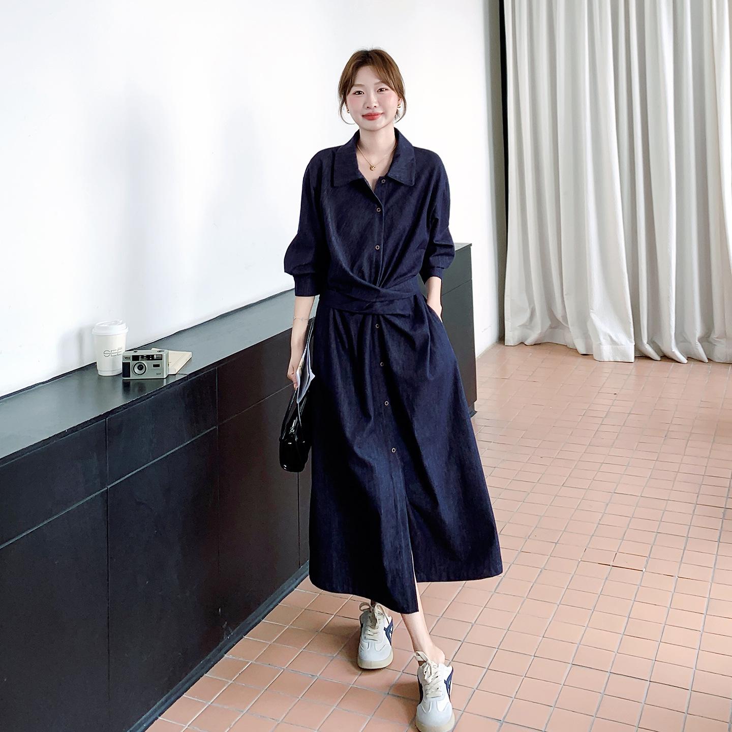 Dark Blue Retro Twisted Denim Shirt Dress - Women s Elegant Autumn 2025 Collection XL
Dark Blue Retro Twisted Denim Shirt Dress - Women s Elegant Autumn 2025 Collection XL