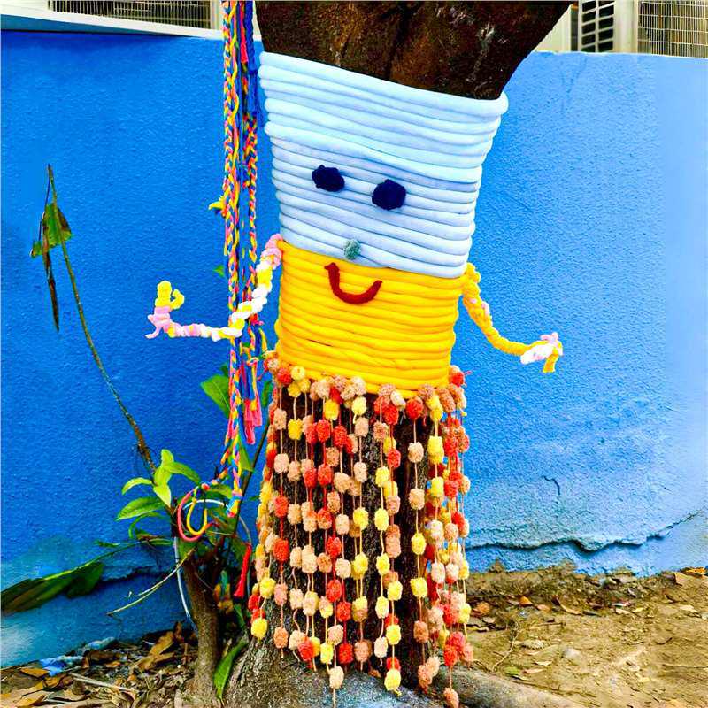 Kindergarten Art Area Yarn Trees: Handmade Ornaments & Creative Weaving Materials for Senior Class Decor Standard
Kindergarten Art Area Yarn Trees: Handmade Ornaments & Creative Weaving Materials for Senior Class Decor Standard