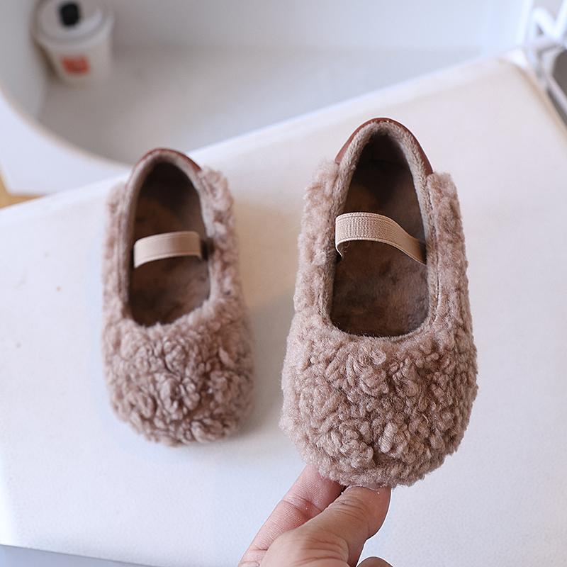 Girls Winter Kids Fur Shoes For Girl Fashion Design Children Slip-on Flats Warm -Padded Shoes Khaki, Brown, Beige 23 хакі
Girls Winter Kids Fur Shoes For Girl Fashion Design Children Slip-on Flats Warm -Padded Shoes Khaki, Brown, Beige 23 хакі