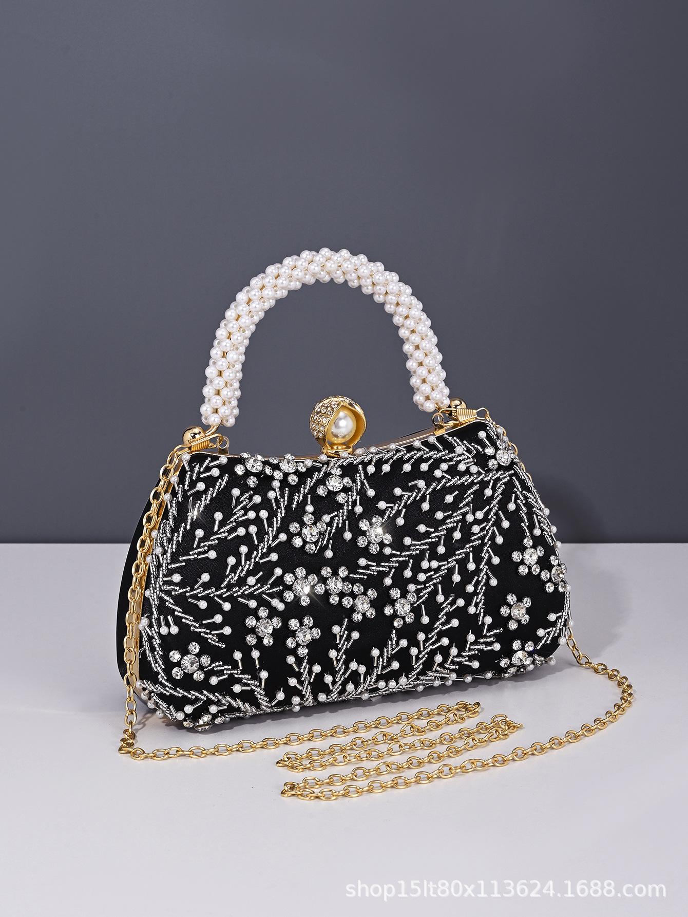 Vintage heavy industry handmade beaded embroidered pearl beaded rhinestone portable wedding cheongsam women s banquet dinner bag
Vintage heavy industry handmade beaded embroidered pearl beaded rhinestone portable wedding cheongsam women s banquet dinner bag