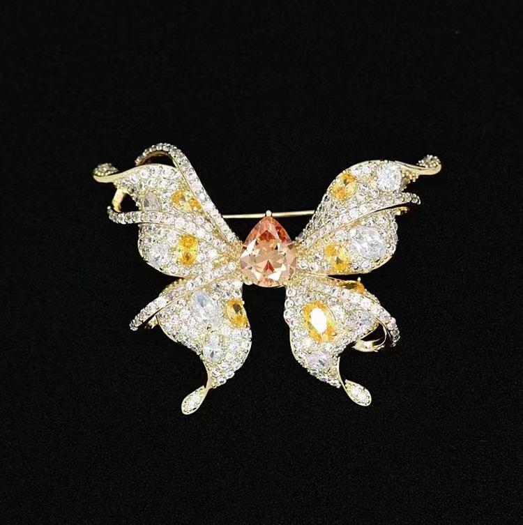 Elegant Zircon Yellow Diamond Butterfly Brooch: Vintage Luxury, Versatile High-End Corsage for Women золотой
Elegant Zircon Yellow Diamond Butterfly Brooch: Vintage Luxury, Versatile High-End Corsage for Women золотой