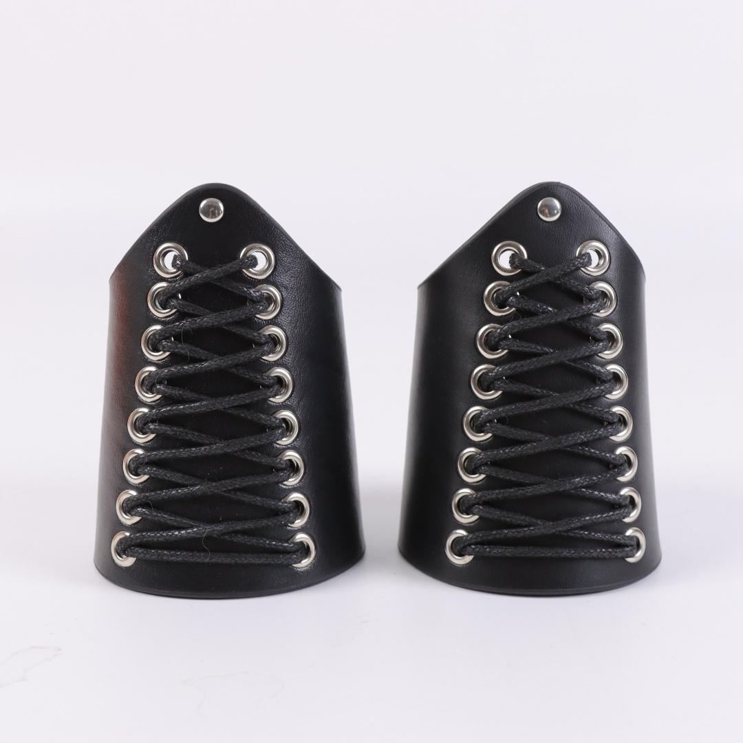 Средневековый Ретро Регулируемый Наруч из Искусственного Меха Аксессуары для Костюма Рыцаря Защита Руки Косплей Реквизит one size
Средневековый Ретро Регулируемый Наруч из Искусственного Меха Аксессуары для Костюма Рыцаря Защита Руки Косплей Реквизит one size