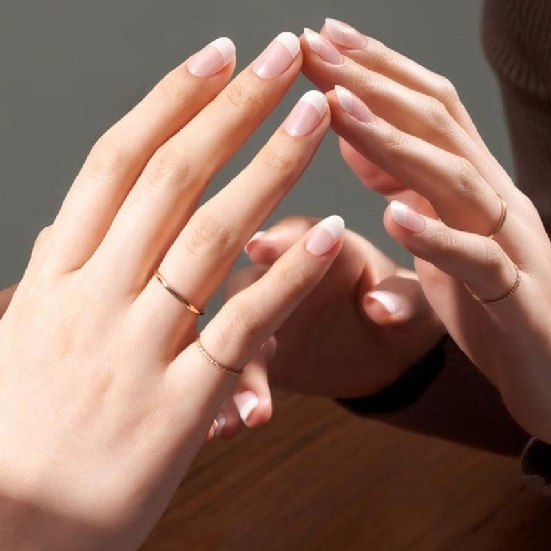 Shop Gel Mirror French Adhesive Gel Nails 16pcs
Shop Gel Mirror French Adhesive Gel Nails 16pcs