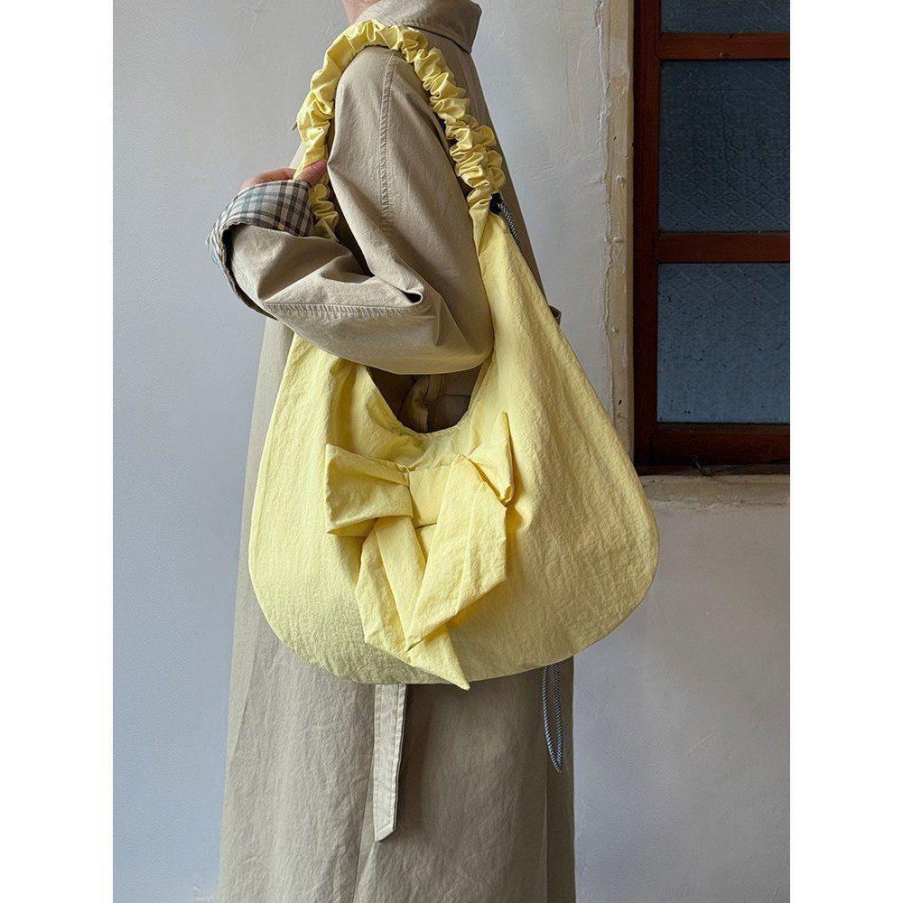 Pull-string Cloud-shaped Bag - Large Capacity Single-shoulder Tote Bag for Commuting, Crossbody Bag жовтий
Pull-string Cloud-shaped Bag - Large Capacity Single-shoulder Tote Bag for Commuting, Crossbody Bag жовтий