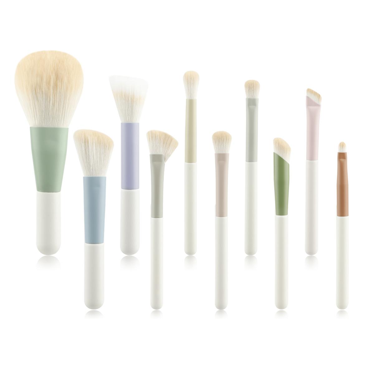 New Color Spray YouTube Makeup Brush Set Beginner Travel Portable Soft Hair Loose Powder Eyeshadow Brush Tool
New Color Spray YouTube Makeup Brush Set Beginner Travel Portable Soft Hair Loose Powder Eyeshadow Brush Tool