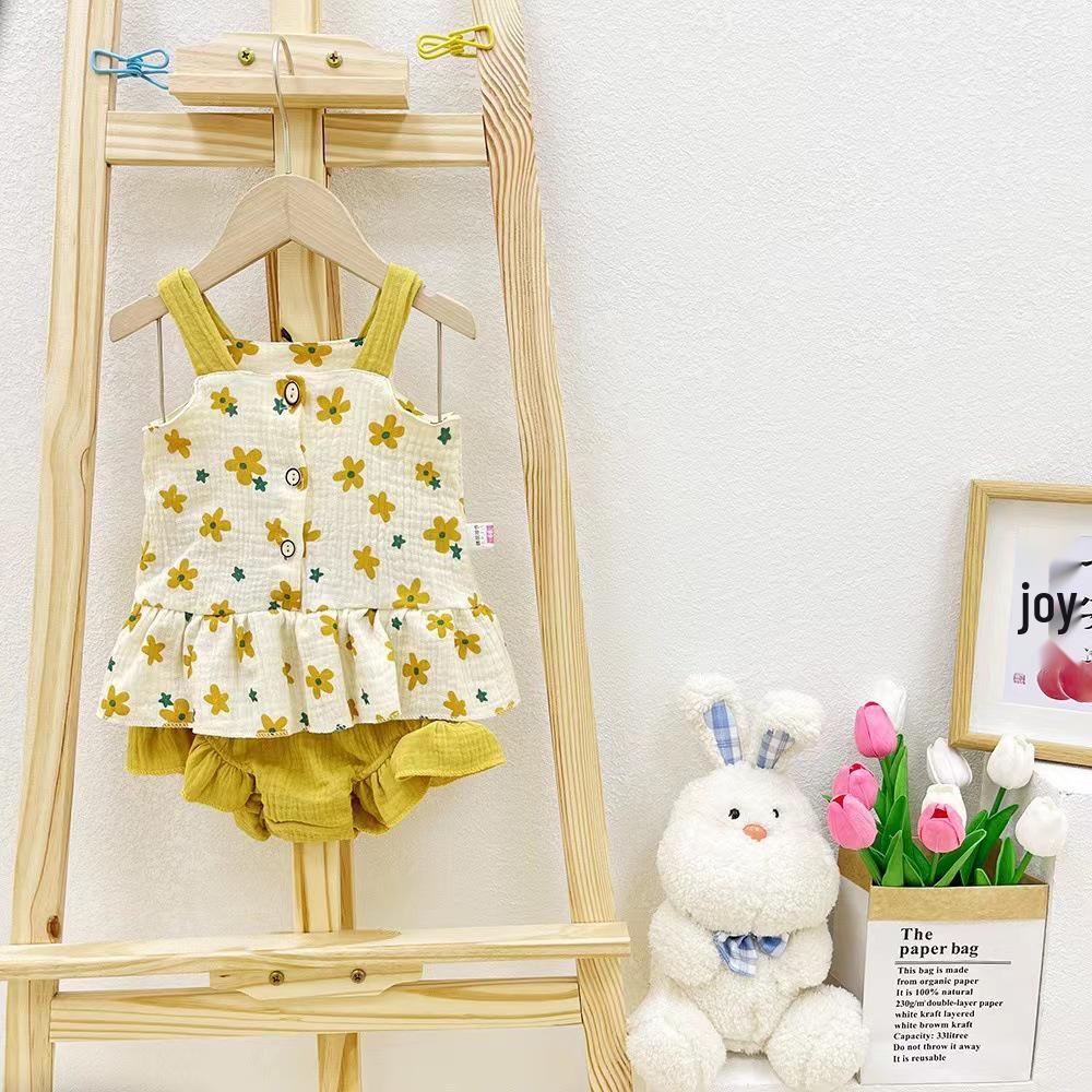 Летний комплект из двух предметов для девочек с цветочным принтом и широкими плечами: Модный тонкий стиль для малышей 80 cm