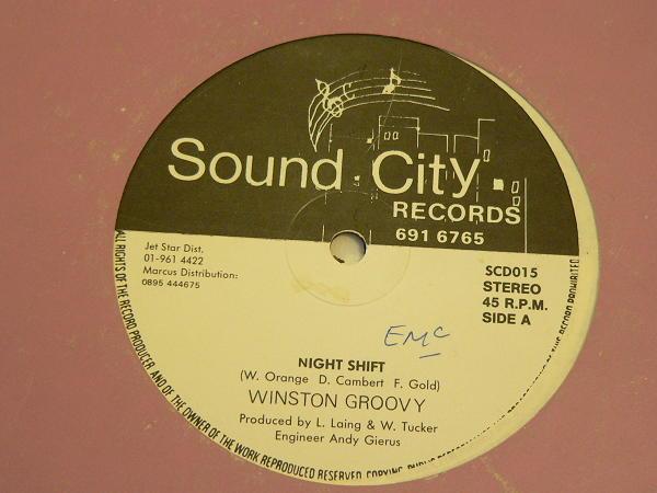 7inch Record WINSTON GROOVY Night Shift SCD015 Sound City 1985 UK Reggae Ska Dub Used
7inch Record WINSTON GROOVY Night Shift SCD015 Sound City 1985 UK Reggae Ska Dub Used