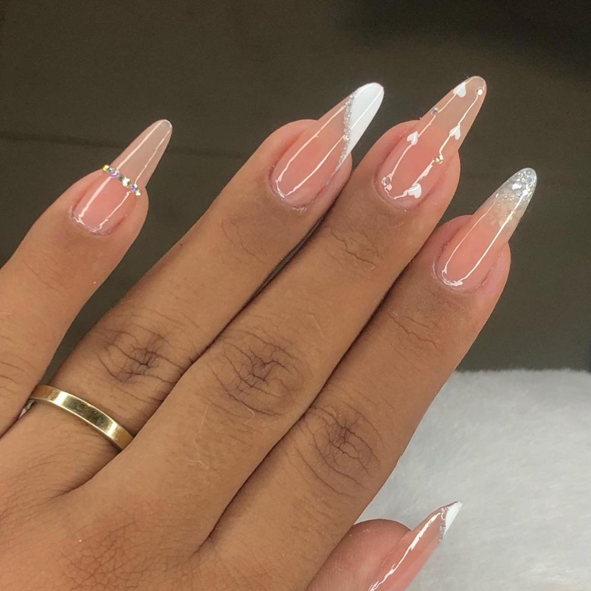 Simple French White Almond False Nails with Rhinestones & Glitter UV Gel Glue Kit
Simple French White Almond False Nails with Rhinestones & Glitter UV Gel Glue Kit