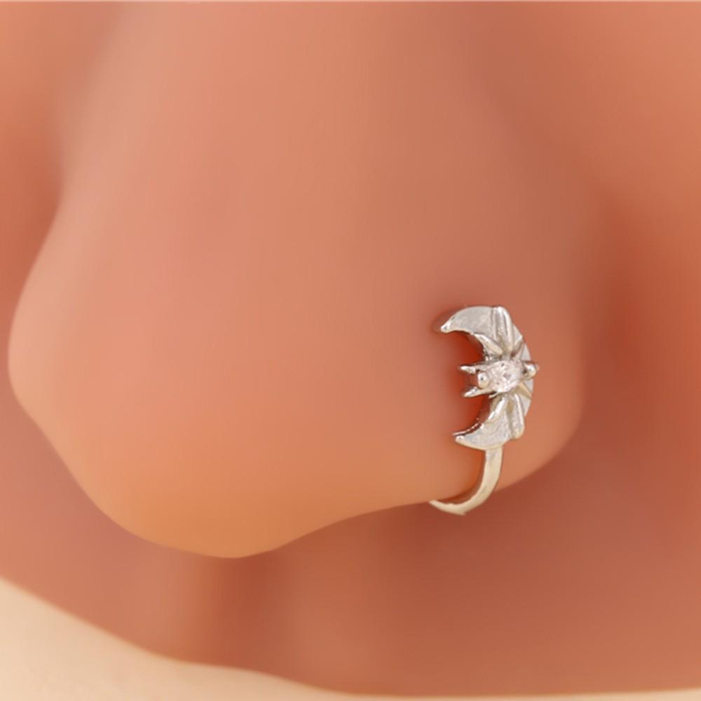 European-Inspired U-Shape Zirconia Heart Nose Clip - Trendy, Piercing-Free Jewelry for Women.
European-Inspired U-Shape Zirconia Heart Nose Clip - Trendy, Piercing-Free Jewelry for Women.