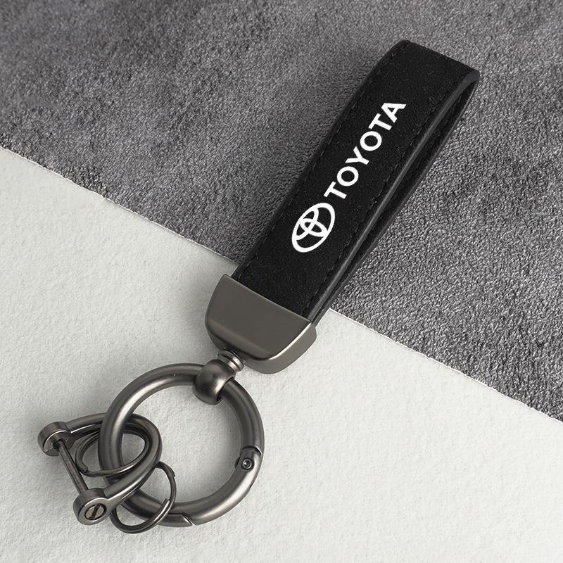 Metal Leather Car Keychain Key Chain Rings For Toyota Corolla Yaris Rav4 Hilux Avensis Auris Camry Auto Keyring Accessories чорний
Metal Leather Car Keychain Key Chain Rings For Toyota Corolla Yaris Rav4 Hilux Avensis Auris Camry Auto Keyring Accessories чорний