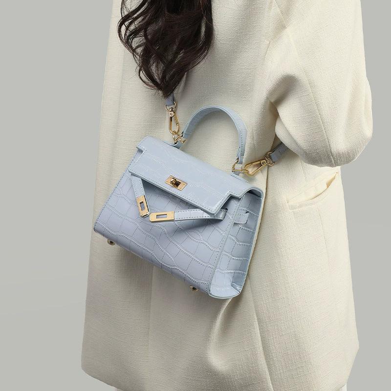 New Fashion Crossarm Underarm Mini Small Bag, Light Luxury Handheld Small Square Bag, Versatile, Genuine Leather for Women
New Fashion Crossarm Underarm Mini Small Bag, Light Luxury Handheld Small Square Bag, Versatile, Genuine Leather for Women