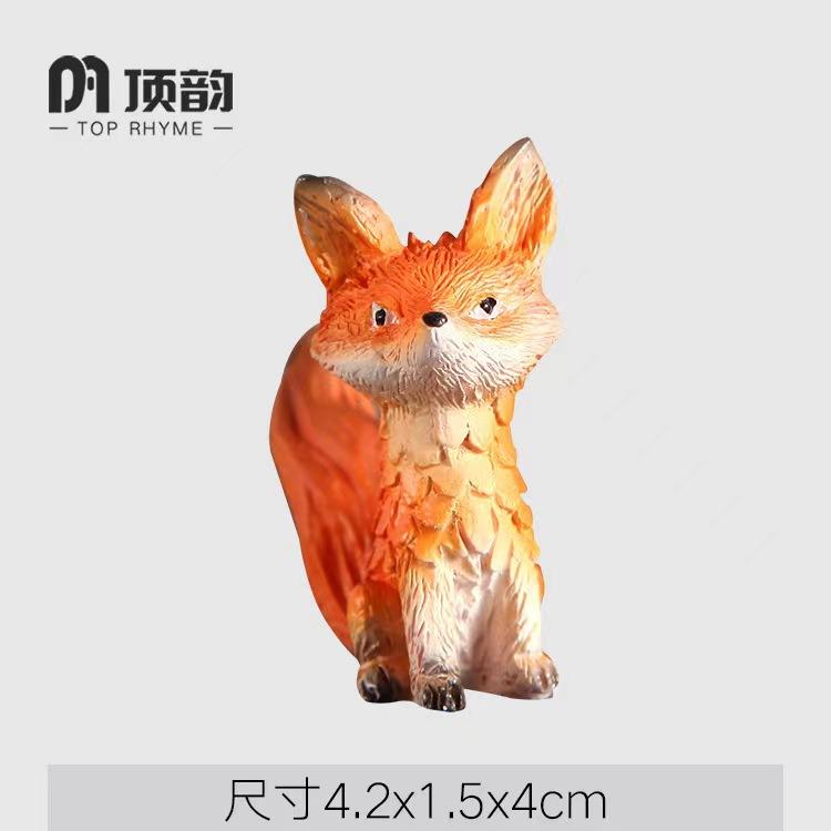 DIY Resin Crafts Little Prince Cake Ornaments Fox Handicraft Cartoon Model Home Living Room Micro View Desk Room Decorations
DIY Resin Crafts Little Prince Cake Ornaments Fox Handicraft Cartoon Model Home Living Room Micro View Desk Room Decorations
