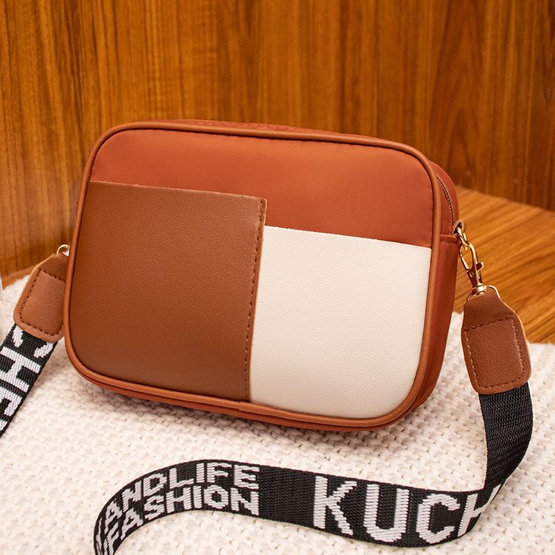 Женская сумка простая личность контрастный цвет сращивание маленькая квадратная сумка буква широкий плечевой ремень кроссбоди мини сумка для мобильного телефона женская сумка светло-коричневого
Женская сумка простая личность контрастный цвет сращивание маленькая квадратная сумка буква широкий плечевой ремень кроссбоди мини сумка для мобильного телефона женская сумка светло-коричневого