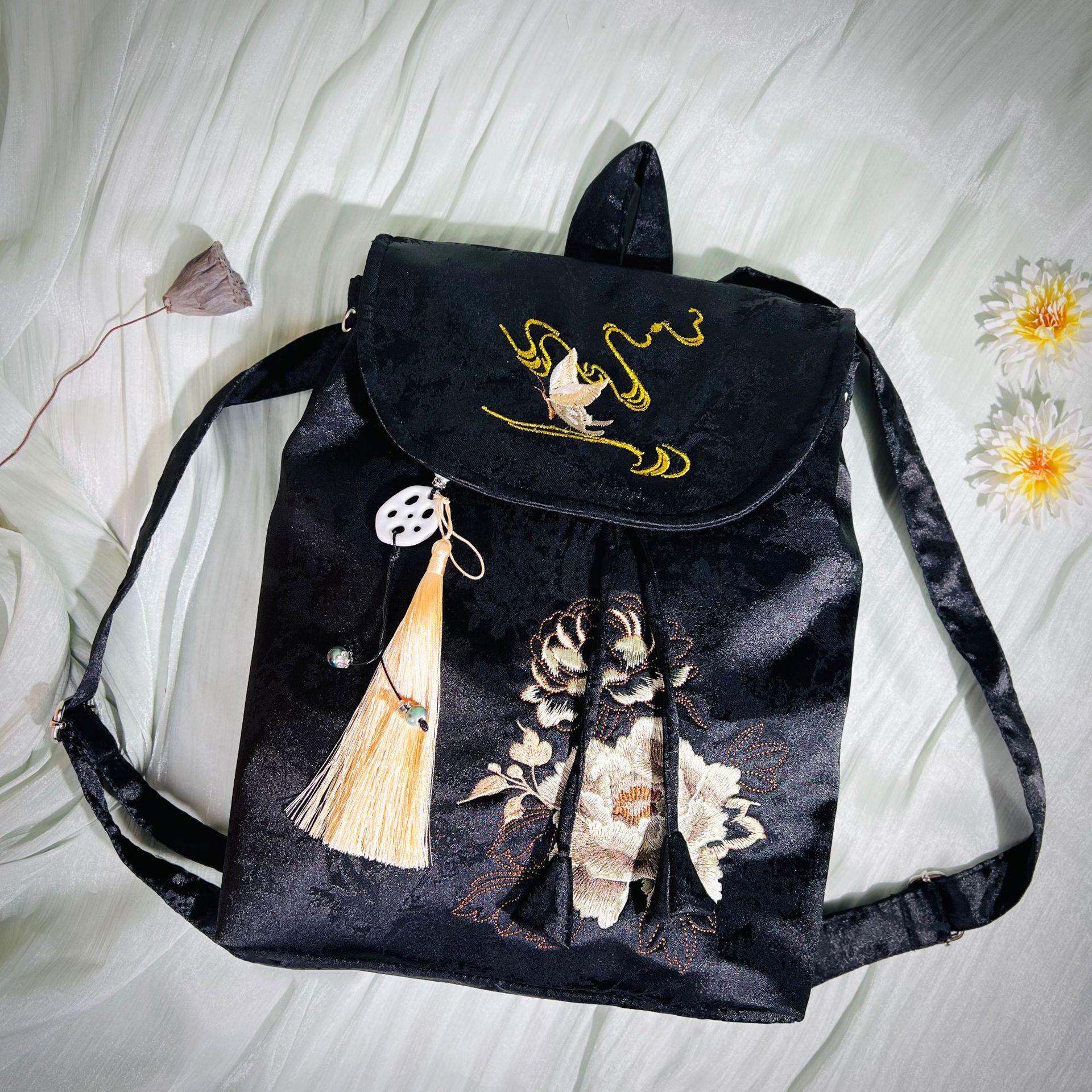 2025 New Retro Chinese National Ancient Retro Style Hanfu Bag Embroidery Drawstring Canvas Double Shoulder Backpack Female 27x34x9cm чорний
2025 New Retro Chinese National Ancient Retro Style Hanfu Bag Embroidery Drawstring Canvas Double Shoulder Backpack Female 27x34x9cm чорний
