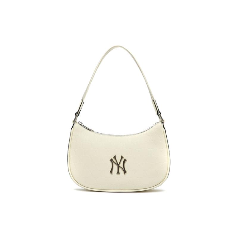 MLB Embo Monogram New York Yankees Hobo Bag White Casual 3ABQS022N-50CRS
MLB Embo Monogram New York Yankees Hobo Bag White Casual 3ABQS022N-50CRS