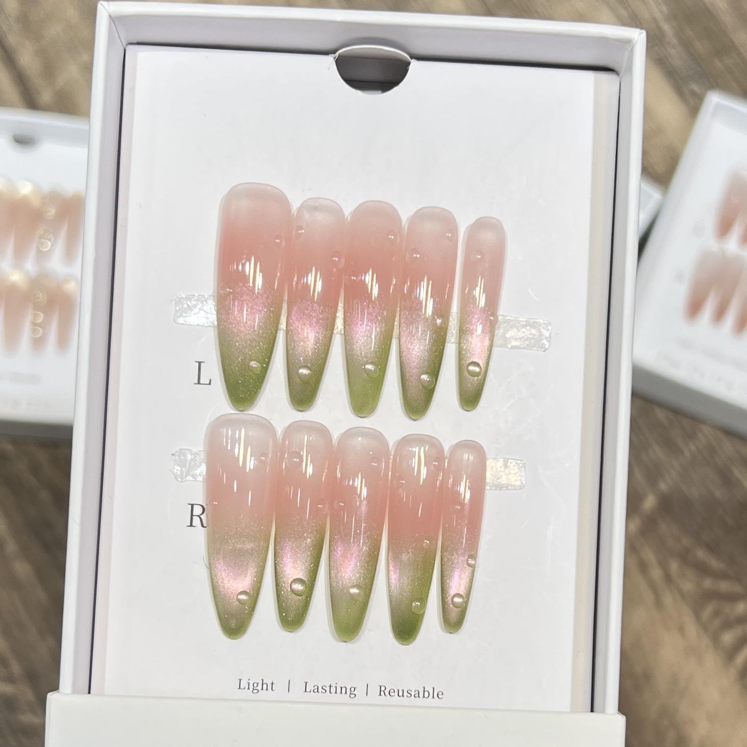 Dairison Handmade Guava Cat Eye Nails - Simple Green & Nude Blush Manicure Extra Small
Dairison Handmade Guava Cat Eye Nails - Simple Green & Nude Blush Manicure Extra Small