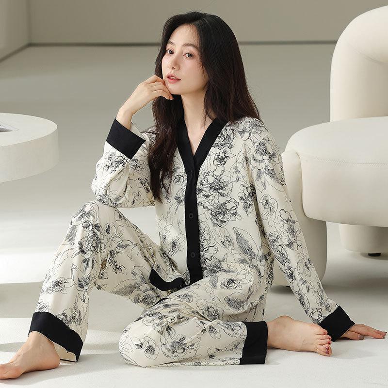 Pajamas women s spring and autumn pure cotton long-sleeved women s autumn new models can be worn outside autumn and winter thin cardigan loungewear m recommended 40-50kg
Pajamas women s spring and autumn pure cotton long-sleeved women s autumn new models can be worn outside autumn and winter thin cardigan loungewear m recommended 40-50kg