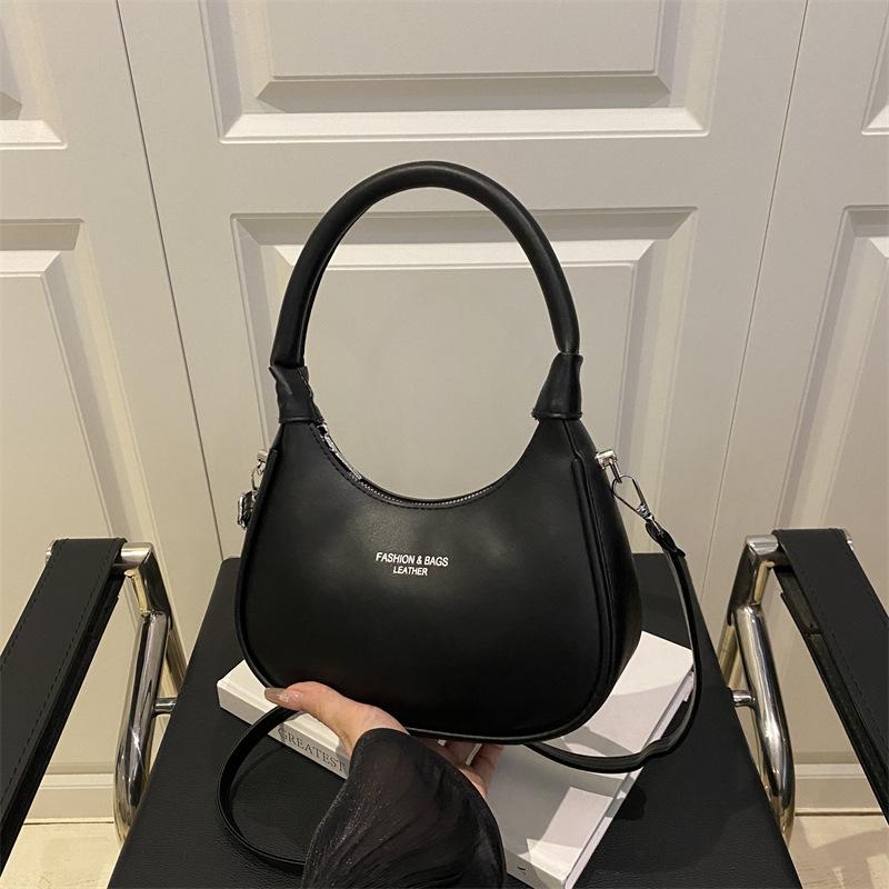 Повседневная простая однотонная высококлассная сумка под мышкой женская модная новая осенне-зимняя универсальная дорожная персональная сумка-мессенджер чёрный