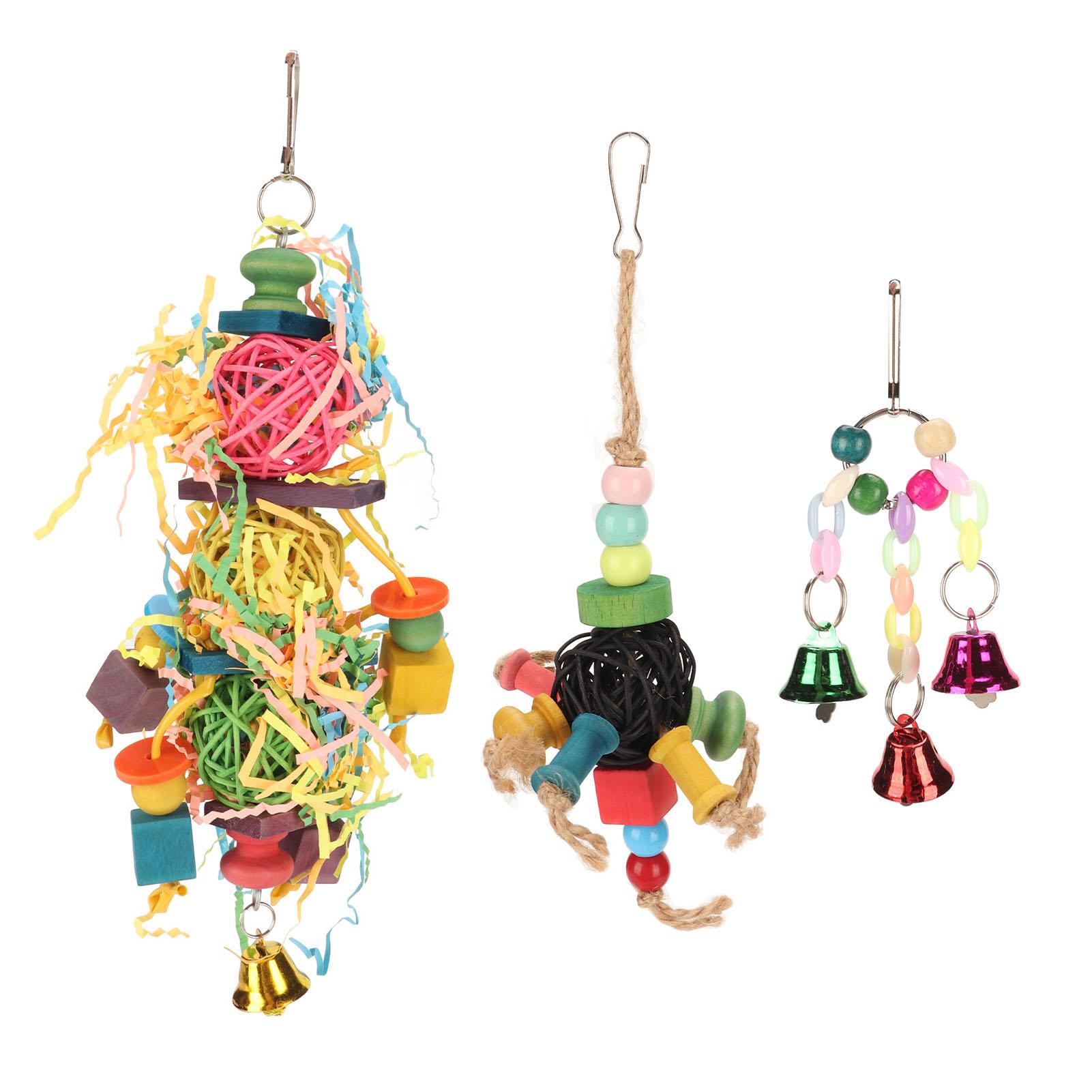 3pcs Bird Shredding Toys Colorful Relieve Boredom Hanging Chewing Toys with Bells for Birds Parrots
3pcs Bird Shredding Toys Colorful Relieve Boredom Hanging Chewing Toys with Bells for Birds Parrots