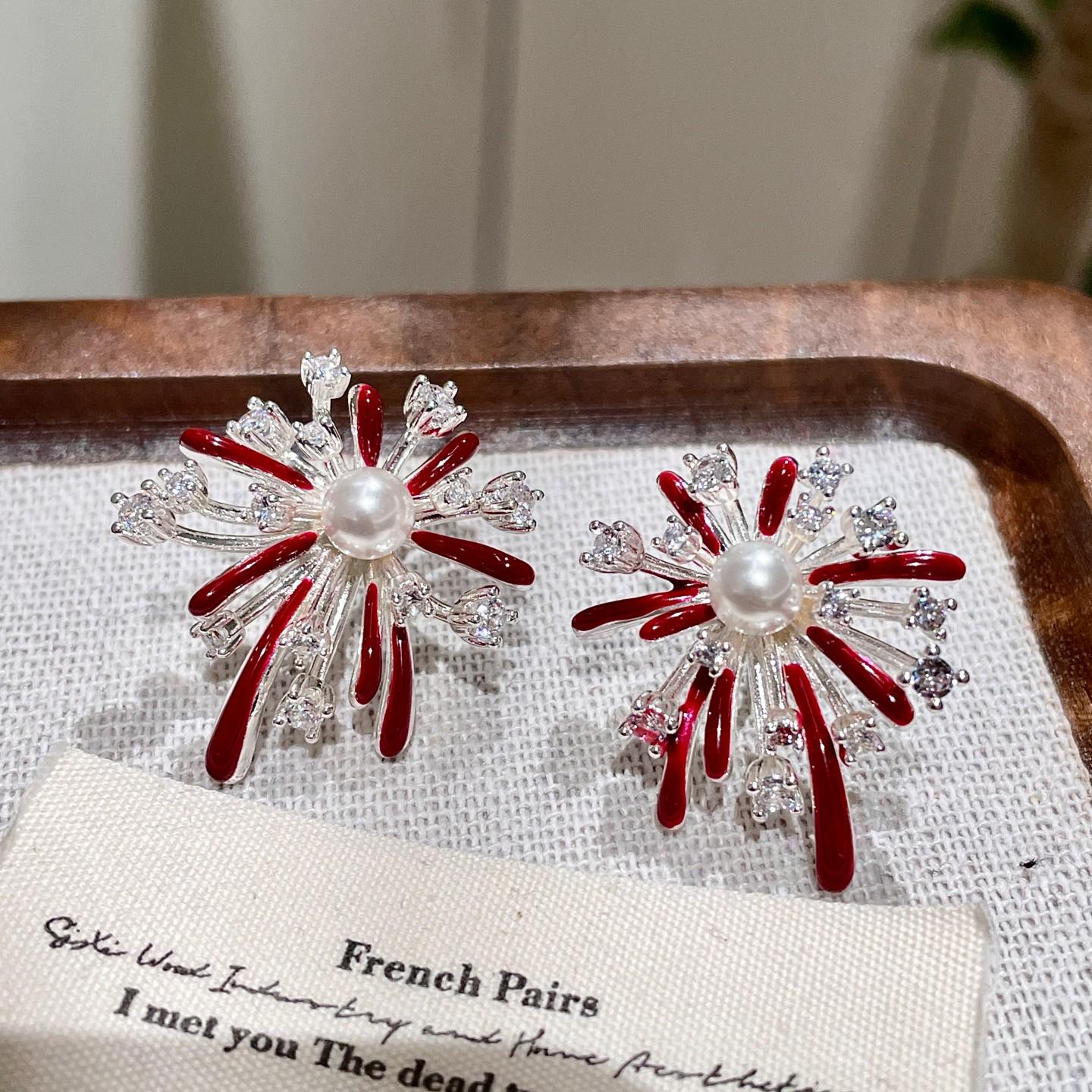 High-End Sparkling Red Enamel Fireworks Stud Earrings with Unique Pearl Zirconia Design for Women
High-End Sparkling Red Enamel Fireworks Stud Earrings with Unique Pearl Zirconia Design for Women