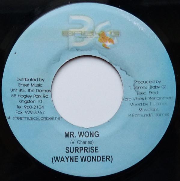7inch Record SURPRISE - Mr. Wong NONE Baby G Producti 2005 Jamaica Reggae, Ska & Dub Used
7inch Record SURPRISE - Mr. Wong NONE Baby G Producti 2005 Jamaica Reggae, Ska & Dub Used