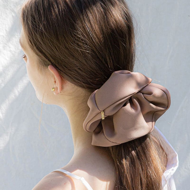 Жан Поль Кларисс Резинка для волос Oblique JP-22-148S IVORY
Жан Поль Кларисс Резинка для волос Oblique JP-22-148S IVORY