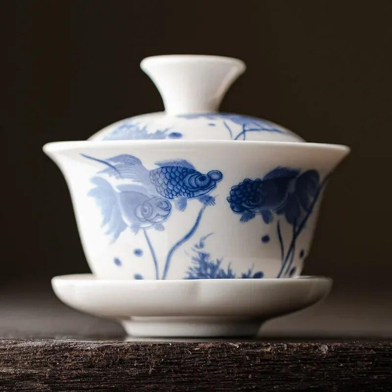 Керамическая чайная супница ручной работы, набор Gaiwan с блюдцами, необходимая чайная посуда для настоящей чайной церемонии Gongfu
Керамическая чайная супница ручной работы, набор Gaiwan с блюдцами, необходимая чайная посуда для настоящей чайной церемонии Gongfu