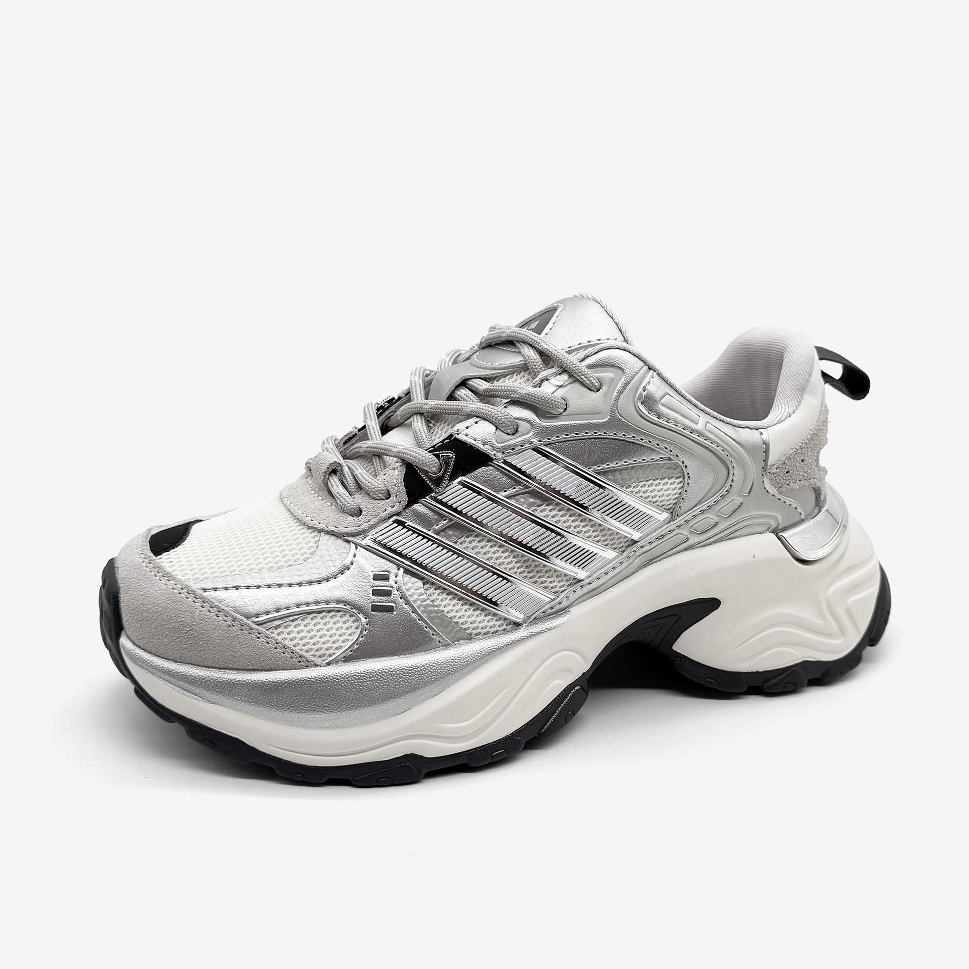 Трендовые мужские и женские ретро толстые подошвы с тремя полосками, износостойкая обувь для парного туризма на открытом воздухе 40
Трендовые мужские и женские ретро толстые подошвы с тремя полосками, износостойкая обувь для парного туризма на открытом воздухе 40