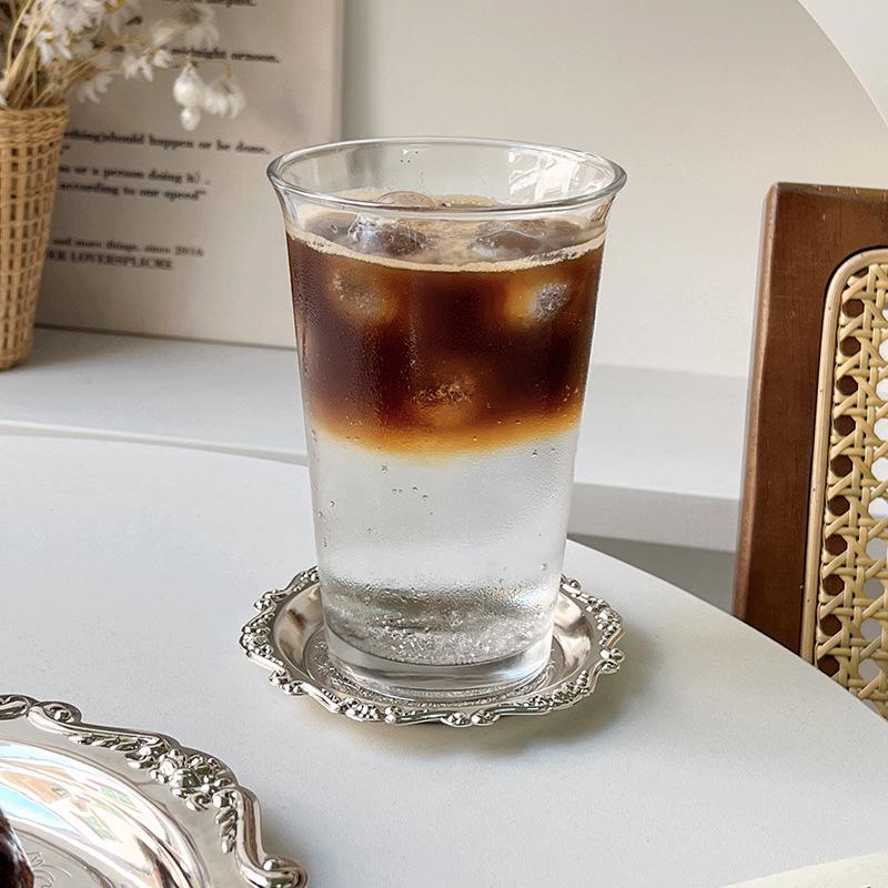 1 шт. тарелка для закусок подсвечник кухонный десерт ретро подставка под торт нержавеющая сталь металлический поднос 10cm 
1 шт. тарелка для закусок подсвечник кухонный десерт ретро подставка под торт нержавеющая сталь металлический поднос 10cm