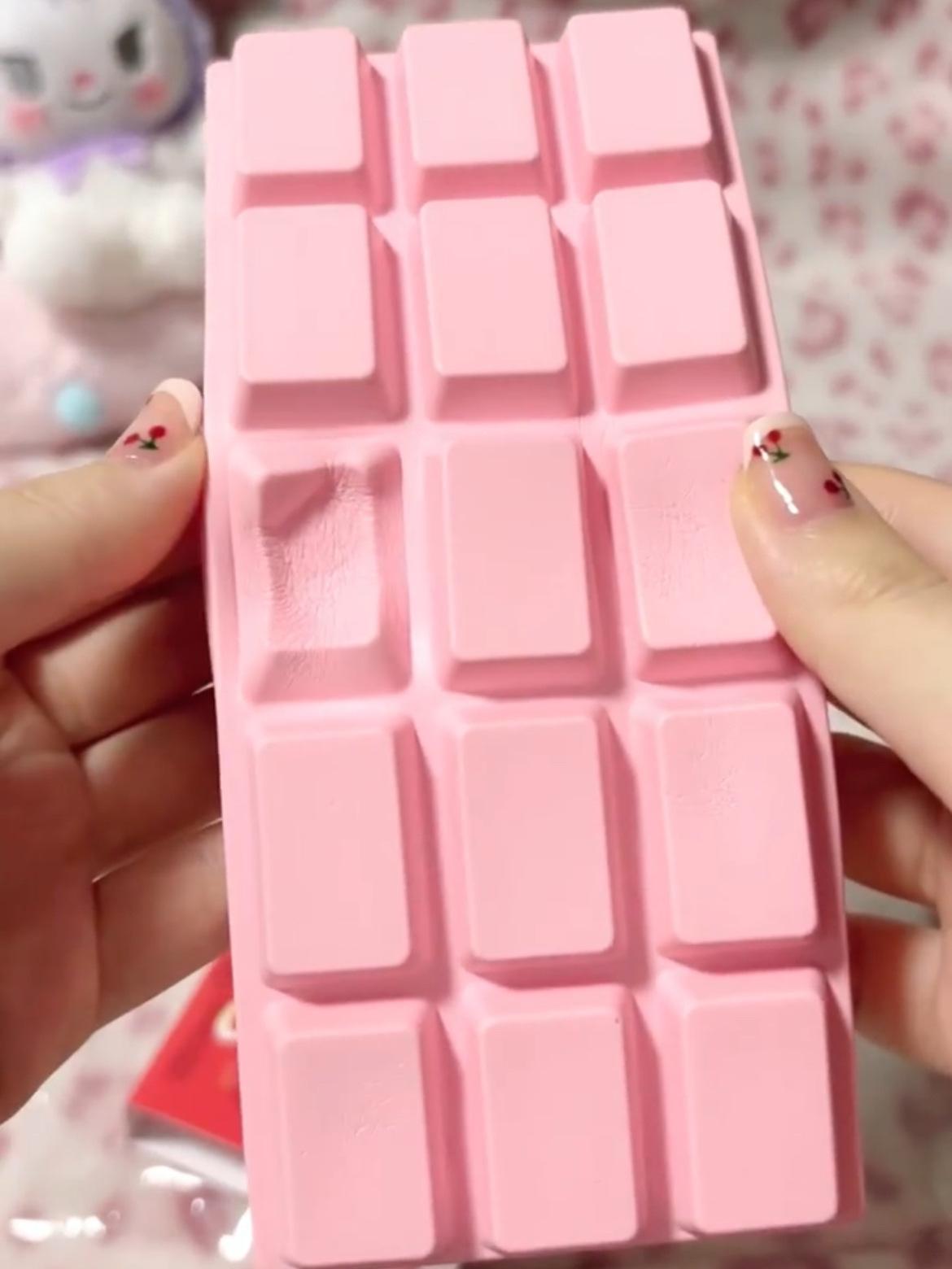 Simulated Chocolate Squeeze Toy PU Soft Slow Rebound Office Stress Relief Toy Hand Relaxation Cream Chocolate Squishy Fidget земляничный
Simulated Chocolate Squeeze Toy PU Soft Slow Rebound Office Stress Relief Toy Hand Relaxation Cream Chocolate Squishy Fidget земляничный