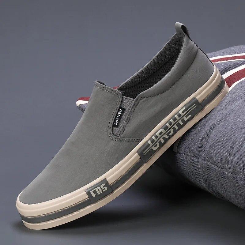 Легкая мужская парусиновая обувь. Удобная вулканизированная обувь с низким вырезом. Мужские эспадрильи. Нескользящая повседневная обувь. Мужские туфли на плоской подошве. 42
Легкая мужская парусиновая обувь. Удобная вулканизированная обувь с низким вырезом. Мужские эспадрильи. Нескользящая повседневная обувь. Мужские туфли на плоской подошве. 42