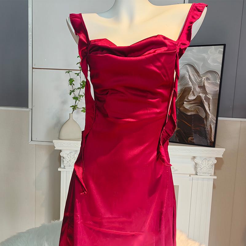 Spring and summer sexy pajamas female slim back swing collar chest pad nightdress pure desire girl cute loungewear M
Spring and summer sexy pajamas female slim back swing collar chest pad nightdress pure desire girl cute loungewear M