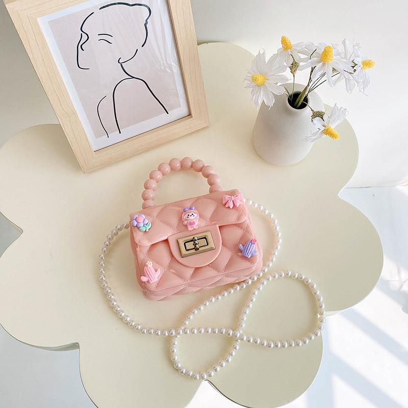 Adorable Mini Silicone Jelly Bag For Girls Trendy Princess Shoulder Purse In Various Colors розовый
Adorable Mini Silicone Jelly Bag For Girls Trendy Princess Shoulder Purse In Various Colors розовый