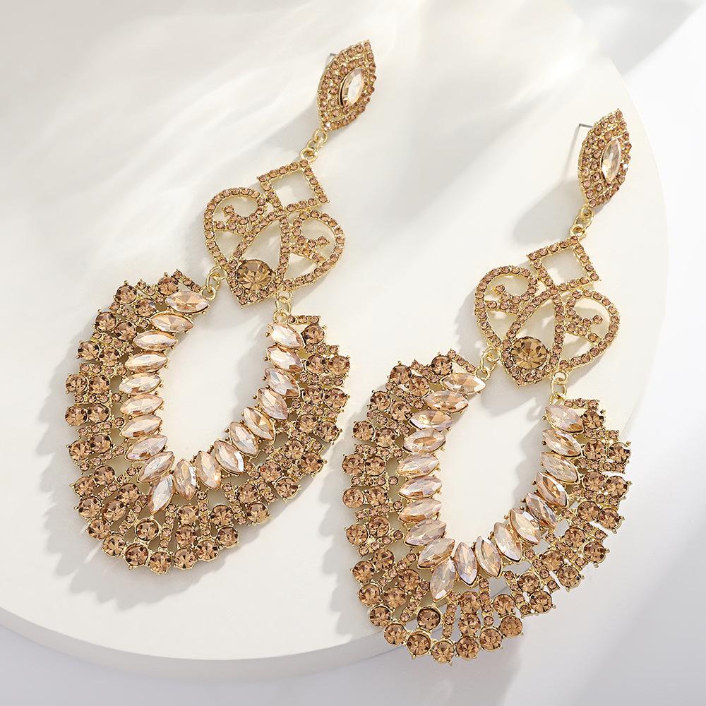 Vintage Geometric Full Rhinestone Statement Earrings For Women Fashionable High End Crystal Drop Earrings Jewelry
Vintage Geometric Full Rhinestone Statement Earrings For Women Fashionable High End Crystal Drop Earrings Jewelry