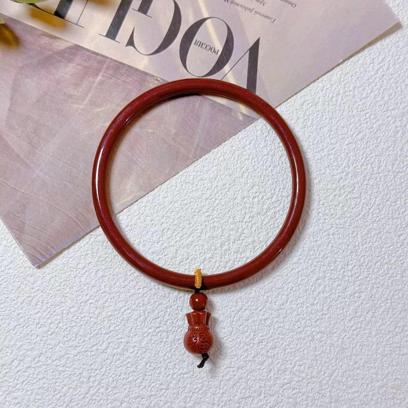 Cinnabar Red Glazed Lucky Bag Charm Bracelet - Best Friend Gift
Cinnabar Red Glazed Lucky Bag Charm Bracelet - Best Friend Gift