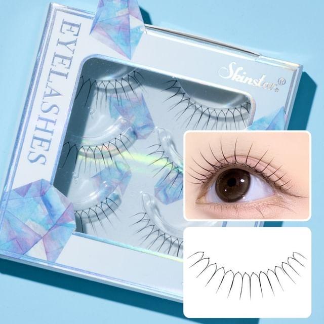 Bonnie Wisp - Natural Wispy False Eyelashes Black - One Size
Bonnie Wisp - Natural Wispy False Eyelashes Black - One Size