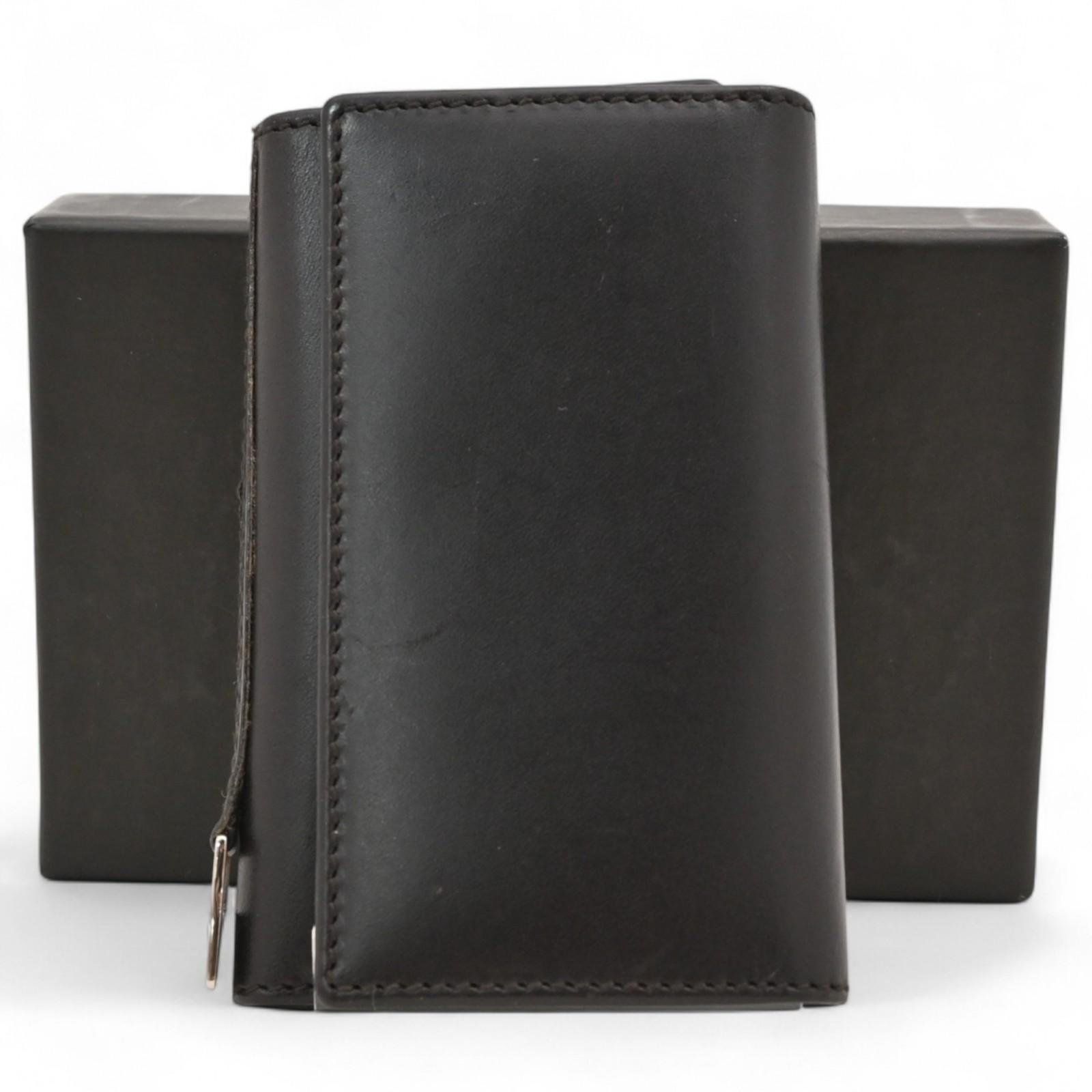 Auth GUCCI Key Case 6 Hook Leather Black Silver Hardware gu9905bb
Auth GUCCI Key Case 6 Hook Leather Black Silver Hardware gu9905bb