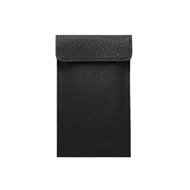 Tian Yuan Jie Cheng Multi-functional Travel Tech Pouch CN plug (adapter included)
Tian Yuan Jie Cheng Multi-functional Travel Tech Pouch CN plug (adapter included)