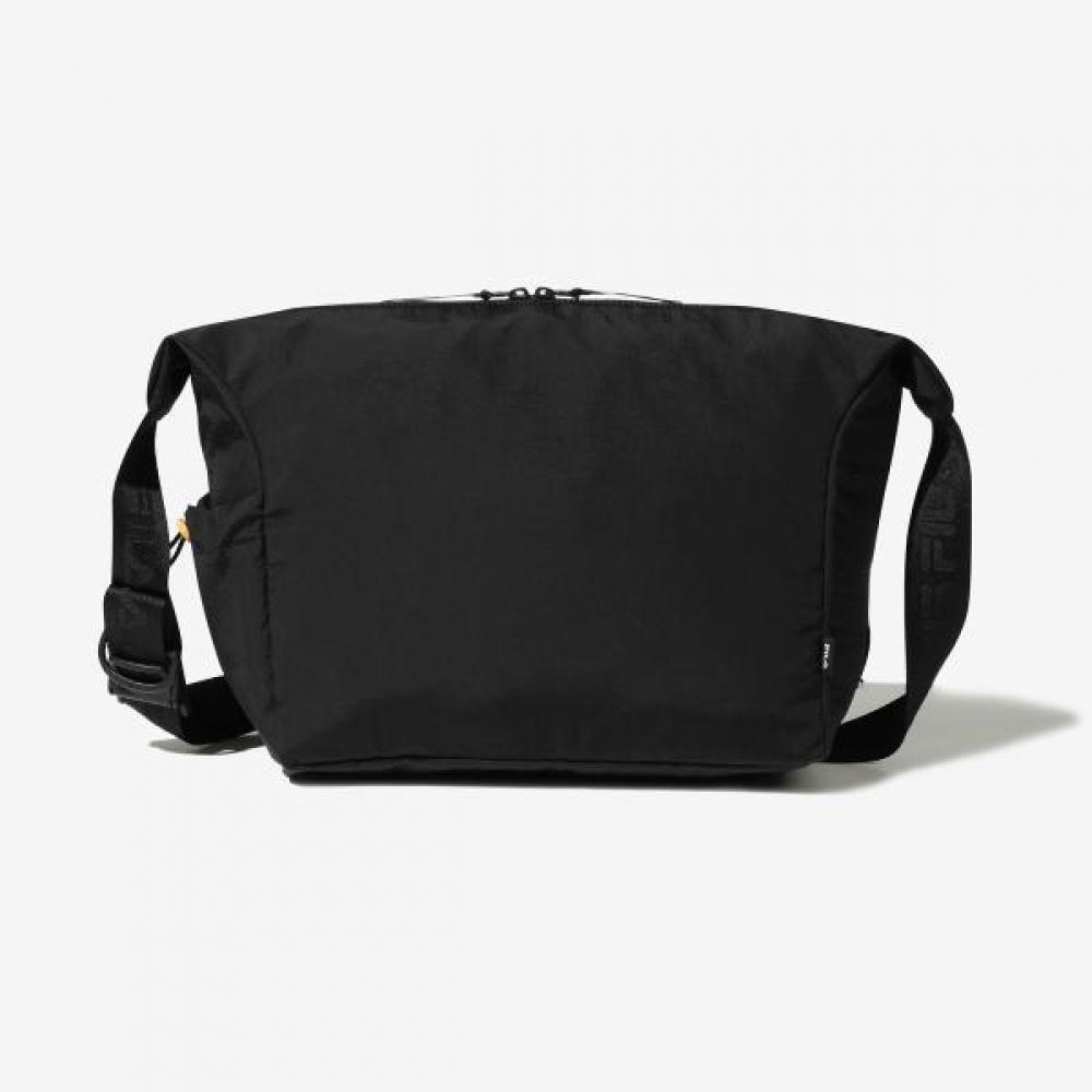 Fila Monogram Hobo Bag BLACK/000
Fila Monogram Hobo Bag BLACK/000
