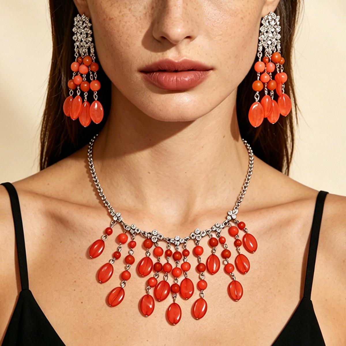 Dopamine Beaded Tassel Necklace Earrings Bold Statement Jewelry Set Bohemian Drop Pendant Accessory Set for Women
Dopamine Beaded Tassel Necklace Earrings Bold Statement Jewelry Set Bohemian Drop Pendant Accessory Set for Women