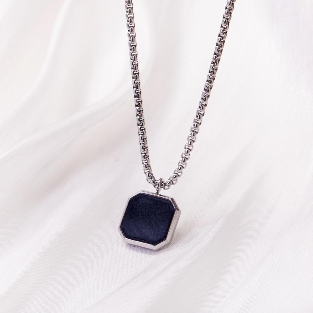 Simple Black Square Stainless Steel Men s Pendant Necklace Long Sweater Chain Trendy 60cm Box Chain Fashion MInimalist Zircon 60cm
Simple Black Square Stainless Steel Men s Pendant Necklace Long Sweater Chain Trendy 60cm Box Chain Fashion MInimalist Zircon 60cm