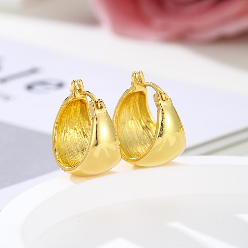 Fashionable Gold Color Shiny Ring Hanging Earrings Women s Charm Geometric Zircon Birthday Party Gifts
Fashionable Gold Color Shiny Ring Hanging Earrings Women s Charm Geometric Zircon Birthday Party Gifts