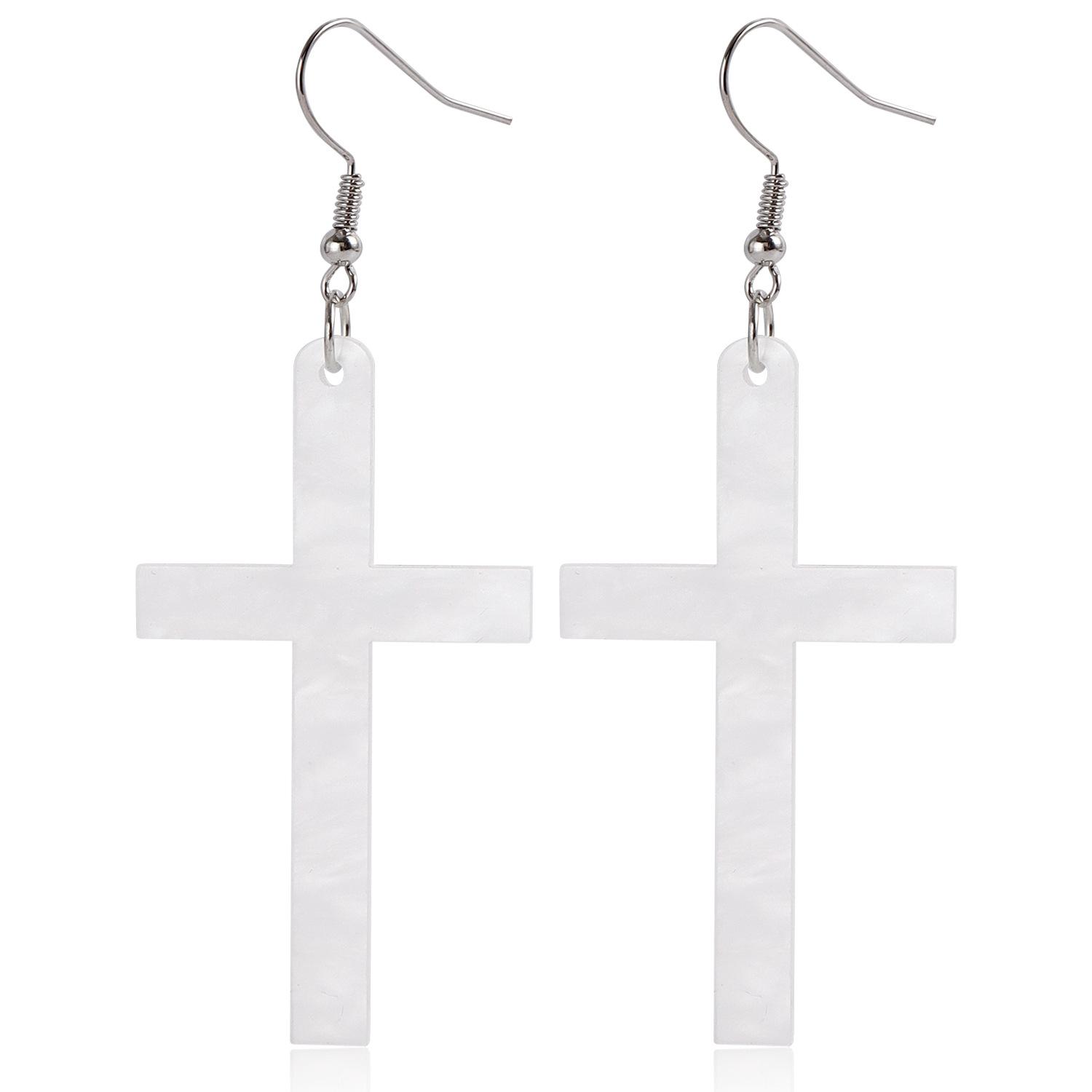 Creative blade earrings fashion exaggerated black acrylic hollow blade pendant earrings hot sale
Creative blade earrings fashion exaggerated black acrylic hollow blade pendant earrings hot sale