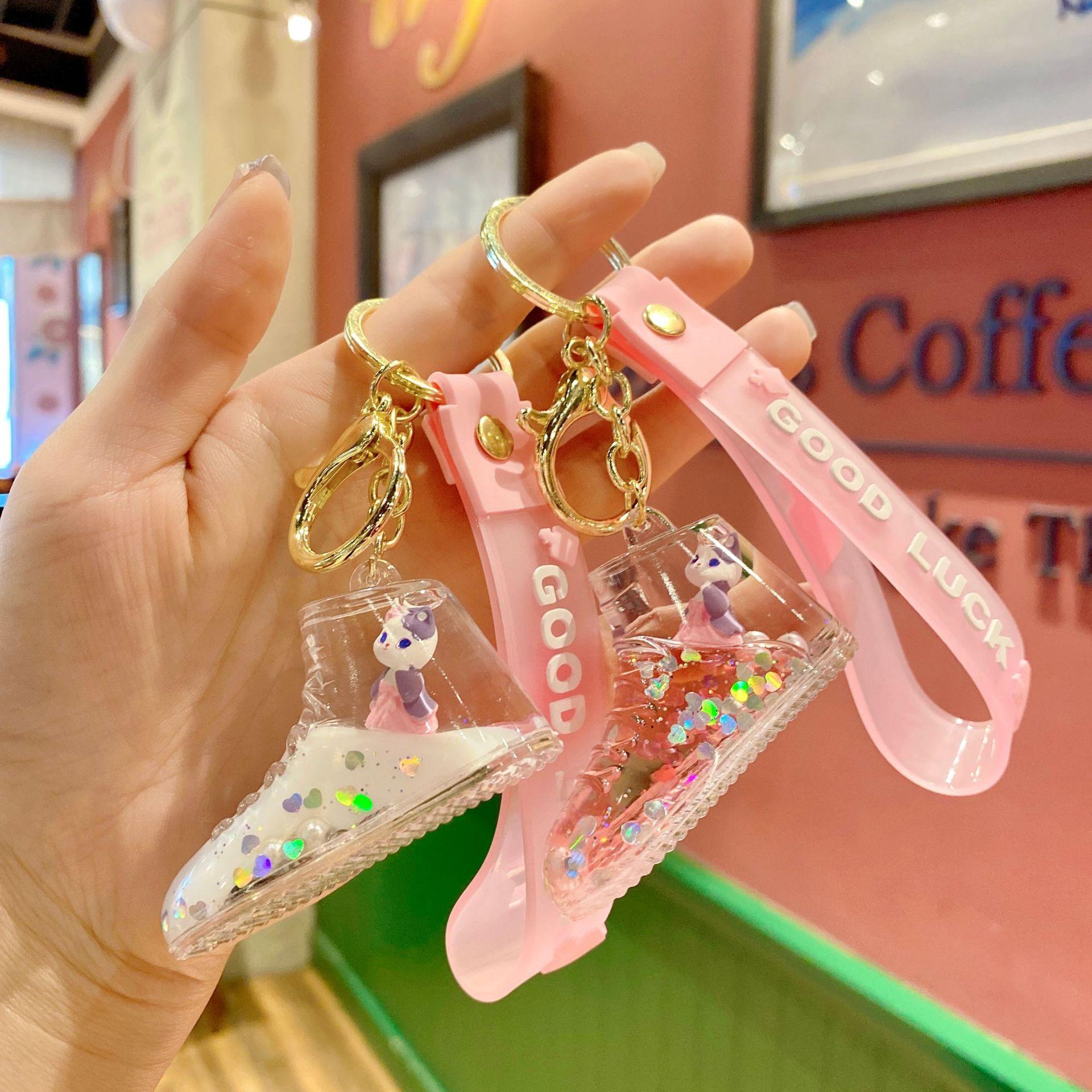 Симпатичный дрейфующая бутылка зыбучие пески жидкий кулон мультяшный брелок
Симпатичный дрейфующая бутылка зыбучие пески жидкий кулон мультяшный брелок