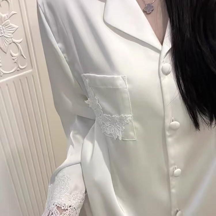 Women s Luxury French Lace Long Sleeve Ice Silk Pajamas Set - Spring/Autumn 2025 XXL
Women s Luxury French Lace Long Sleeve Ice Silk Pajamas Set - Spring/Autumn 2025 XXL