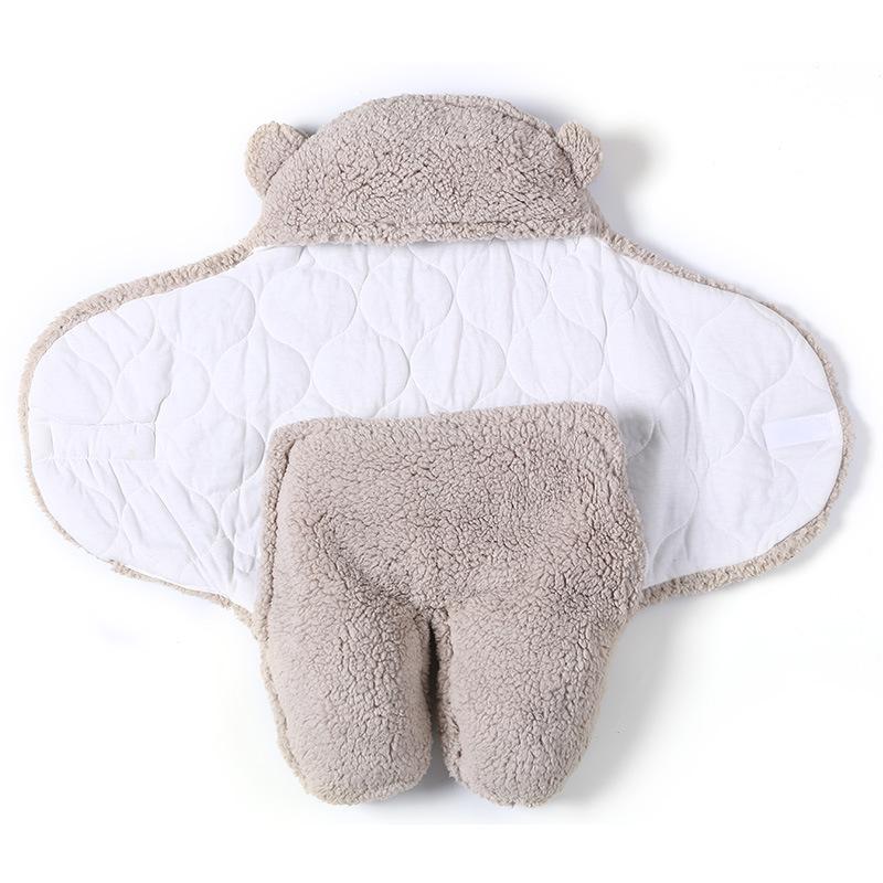 Newborn Plush Swaddle Blankets Cute Baby Hooded Swaddle Blanket Plush Bear Receiving Hooded Sleeping Bag Warm and Soft
Newborn Plush Swaddle Blankets Cute Baby Hooded Swaddle Blanket Plush Bear Receiving Hooded Sleeping Bag Warm and Soft