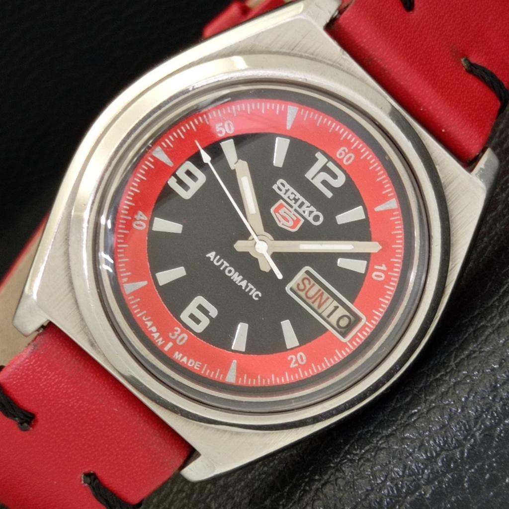 Б/У винтажные мужские часы SEIKO 5 AUTOMATIC 7009A из Японии с черным циферблатом a433219-2 R115-a433219
Б/У винтажные мужские часы SEIKO 5 AUTOMATIC 7009A из Японии с черным циферблатом a433219-2 R115-a433219