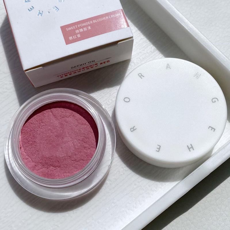 HERORANGE Sweet Blush Cream: Long-Lasting Natural Nude Makeup with Shimmer Rouge.
HERORANGE Sweet Blush Cream: Long-Lasting Natural Nude Makeup with Shimmer Rouge.